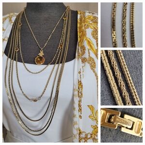 Vintage MONET necklace